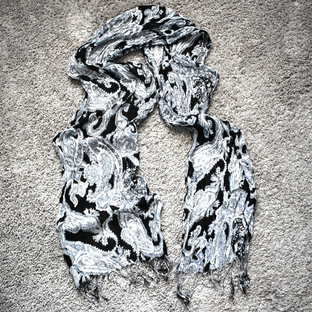 Black and White Scarf